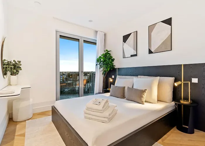 Luxurious 3br Apt With Jacuzzi In Central Lux Apartamento