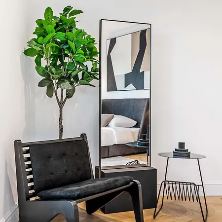 Luxurious 3br Apt With Jacuzzi In Central Lux Appartement *