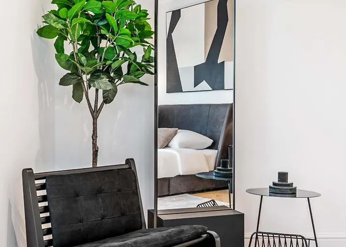 Luxurious 3br Apt With Jacuzzi In Central Lux 아파트 *